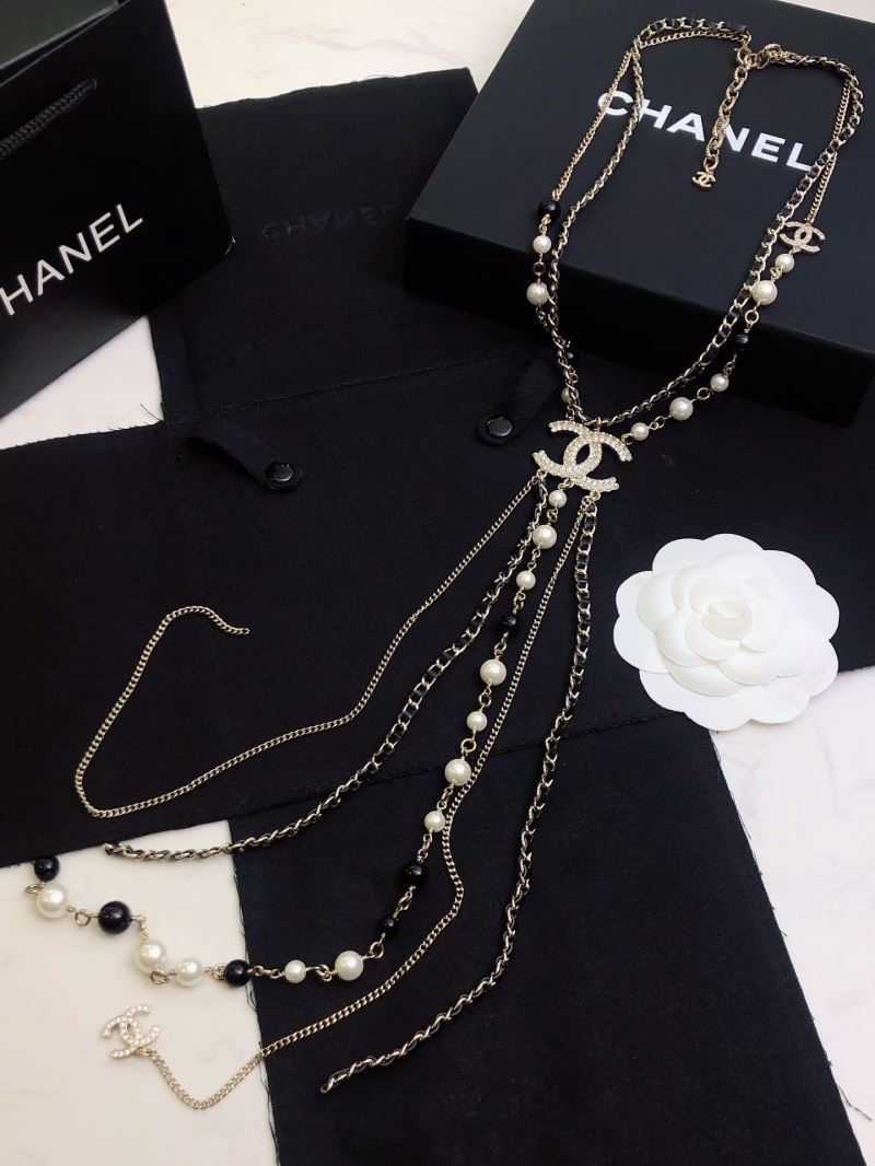 Ch**el necklaces